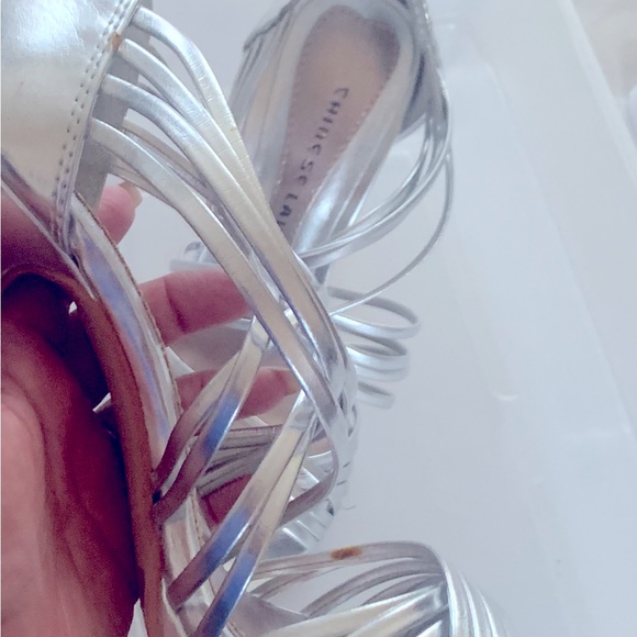 SILVER HEELS - Picture 5 of 5